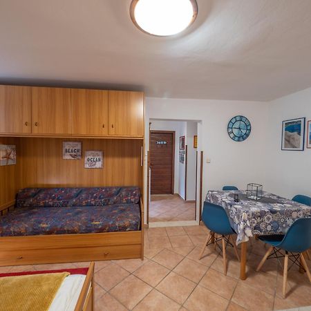 Apartments Zlatko & Mira Dorcic 巴斯卡 客房 照片