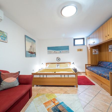 Apartments Zlatko & Mira Dorcic 巴斯卡 客房 照片