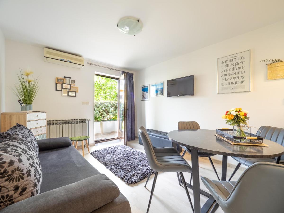 Apartments Zlatko & Mira Dorcic 巴斯卡 外观 照片