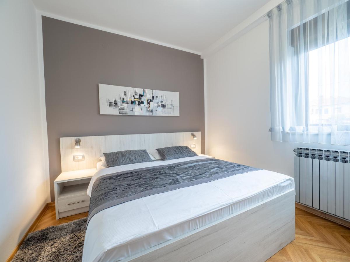 Apartments Zlatko & Mira Dorcic 巴斯卡 外观 照片