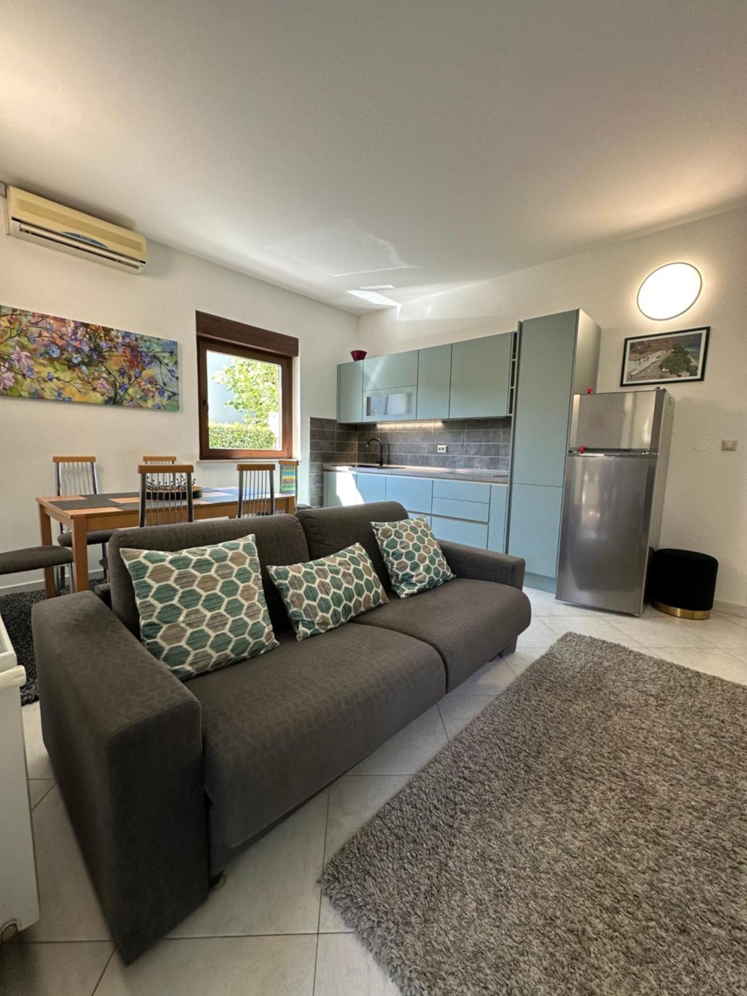 Apartments Zlatko & Mira Dorcic 巴斯卡 外观 照片